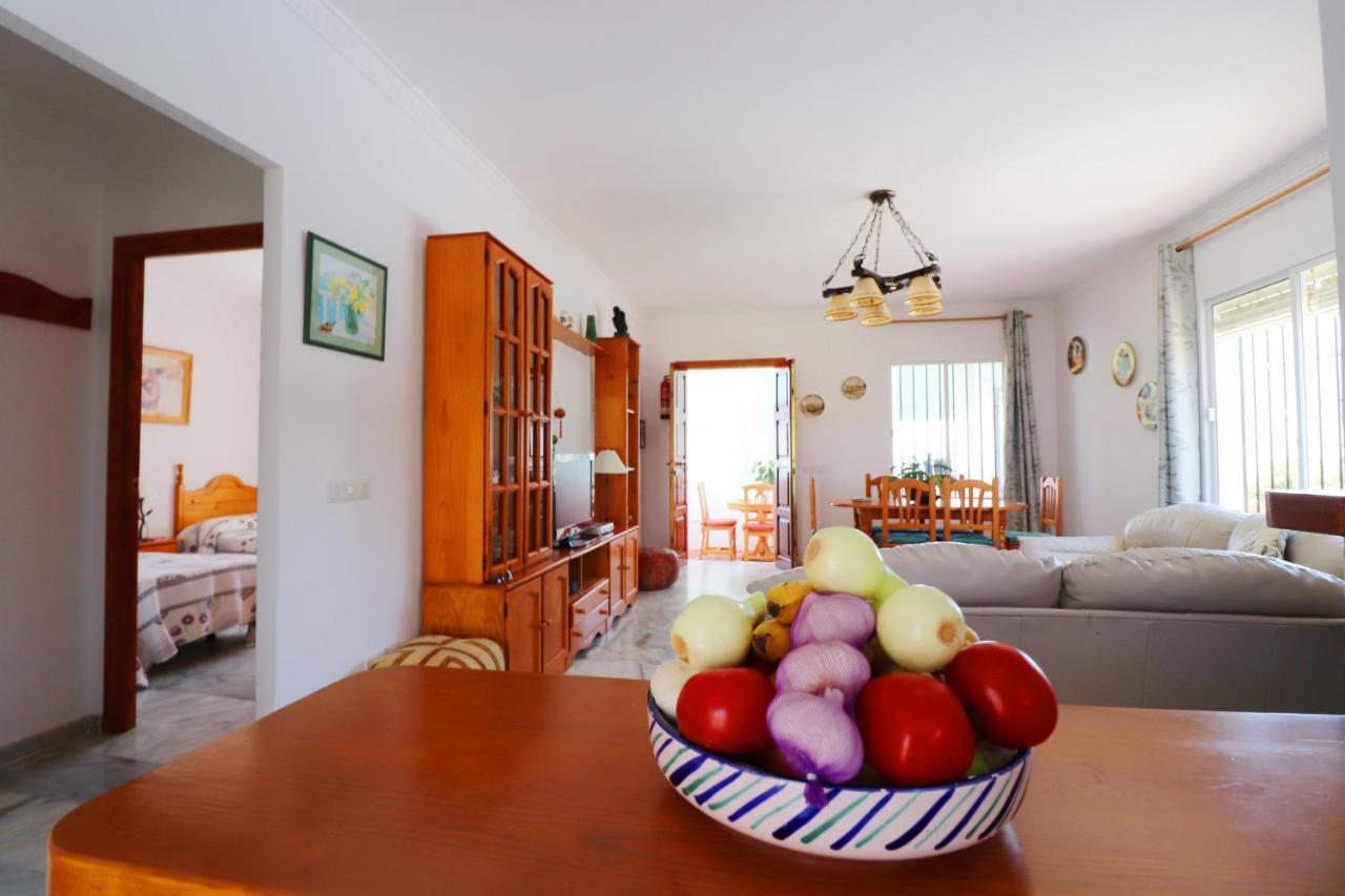 Villa Paloma Romero Spainsunrentals 1163 *