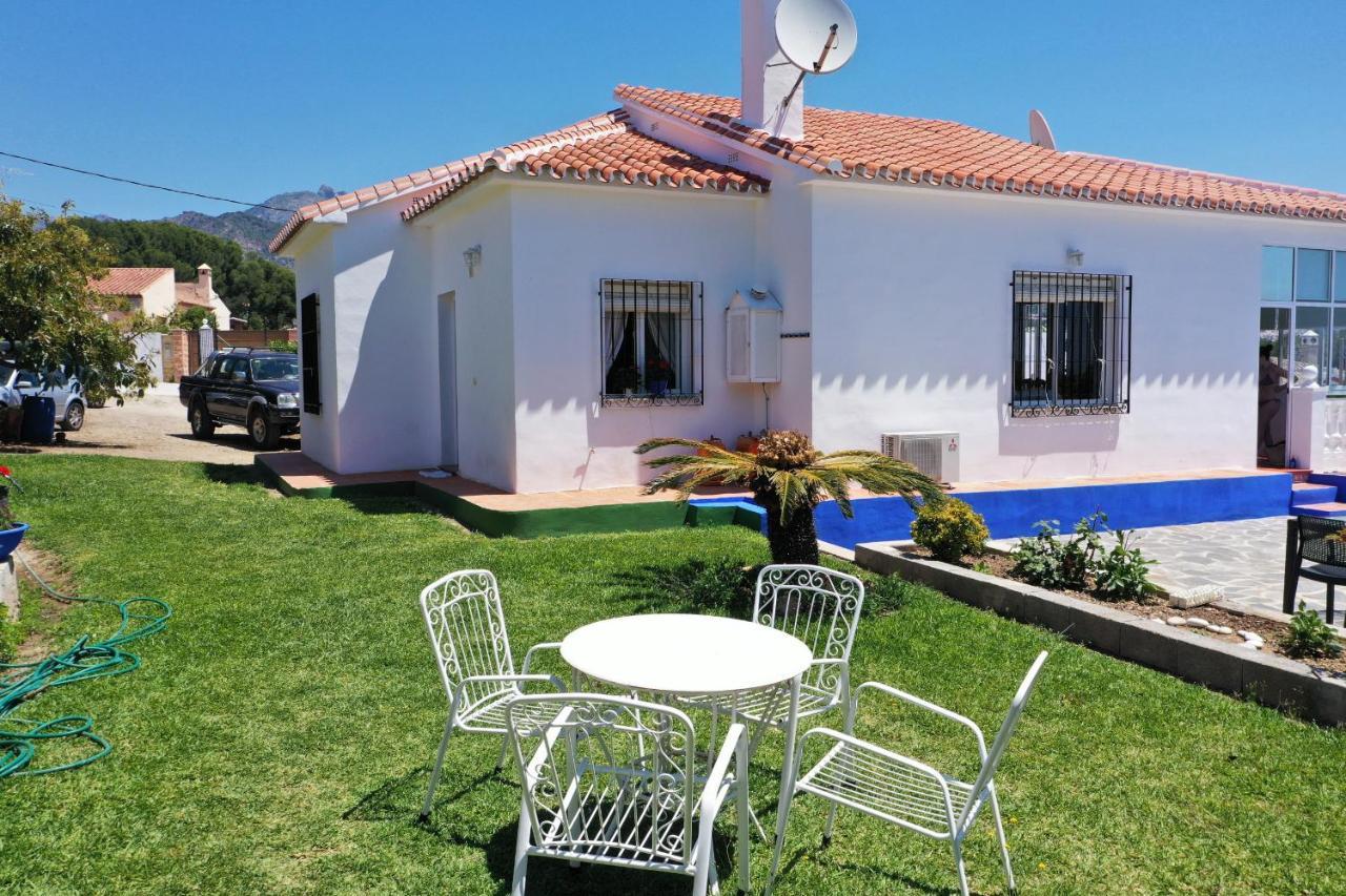 Paloma Romero Spainsunrentals 1163 * Nerja